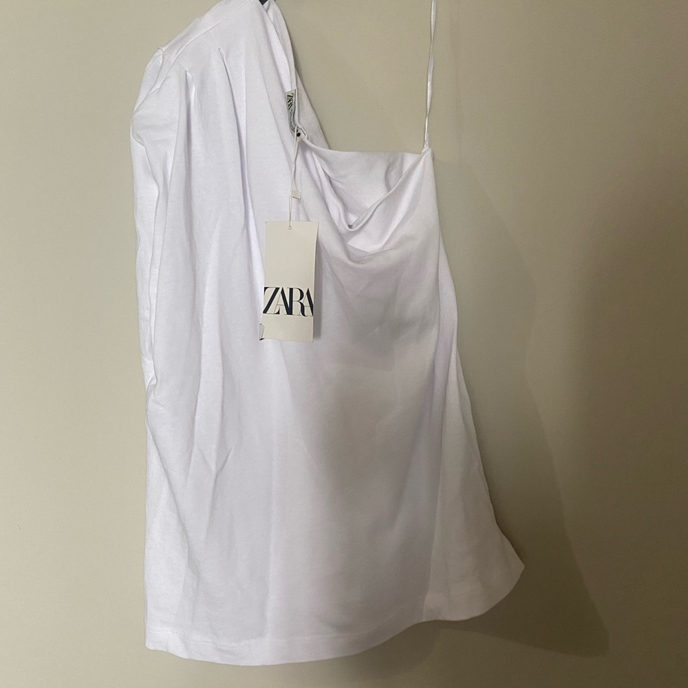 Zara Asymmetric Top